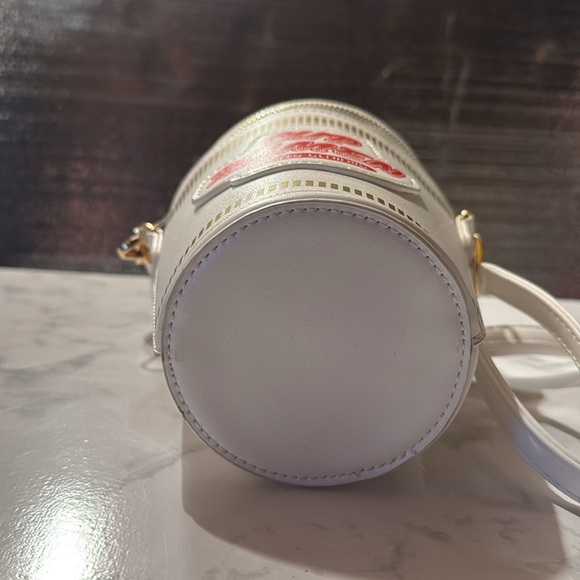 Cup Ramen Noodle Soup Handbag - Picture 6 of 7